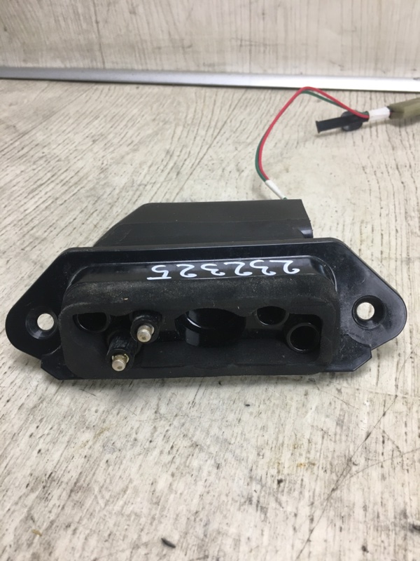 Датчик открытия багажника левый NISSAN NV200 USA 13- M20XUS 2.0 MR20DE