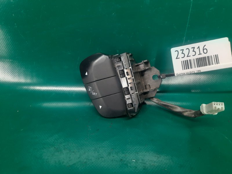 Кнопки на руль левые SUBARU FORESTER 12-19 2013 Внедорожник 2.5 FB25 83158SG000 Б/У