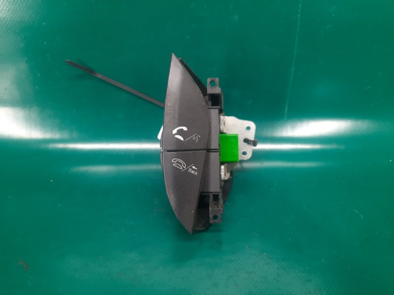 Запчасть кнопки на руль левые ACURA RDX 06-12 2008 Внедорожник 2.3 35890-STK-A01 Б/У Кнопки на руль левые ACURA RDX 06-12 2008 Внедорожник 2.3 35890-STK-A01 Б/У