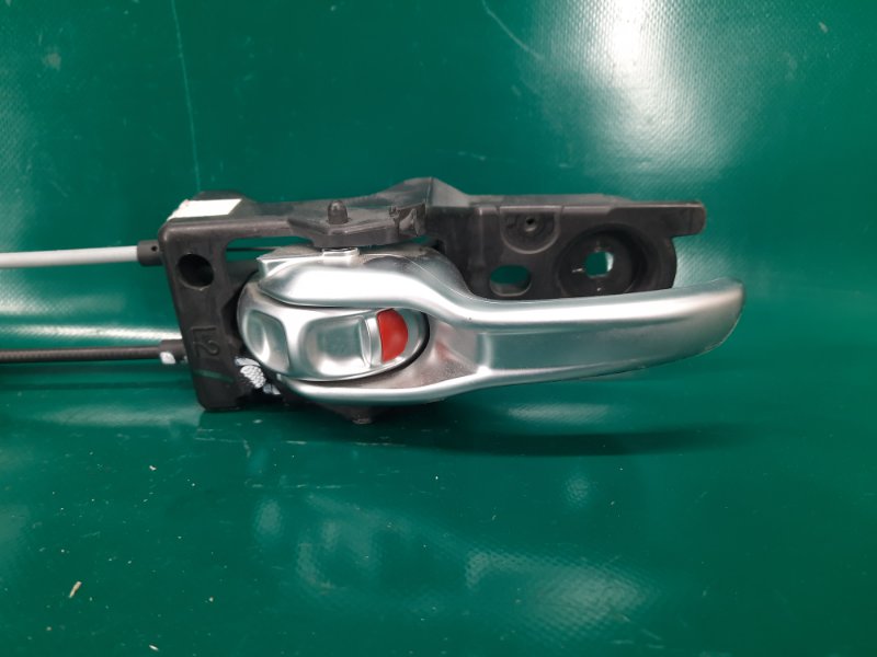 Замок двери задний левый JEEP CHEROKEE 14- Внедорожник 2.4 Замок двери задний левый JEEP CHEROKEE 14- Внедорожник 2.4