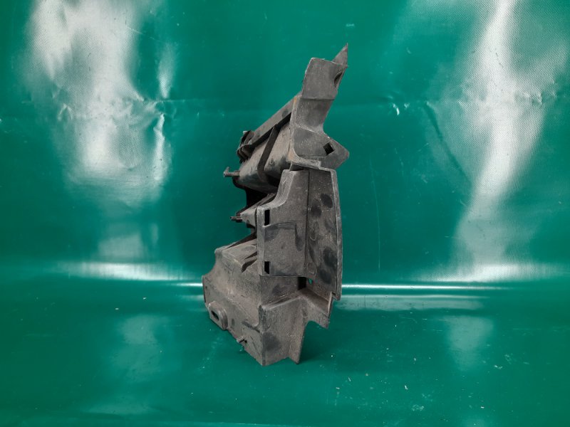 Пластик под лобовое стекло / Жабо правый MAZDA CX-9 06-16 Внедорожник 3.7