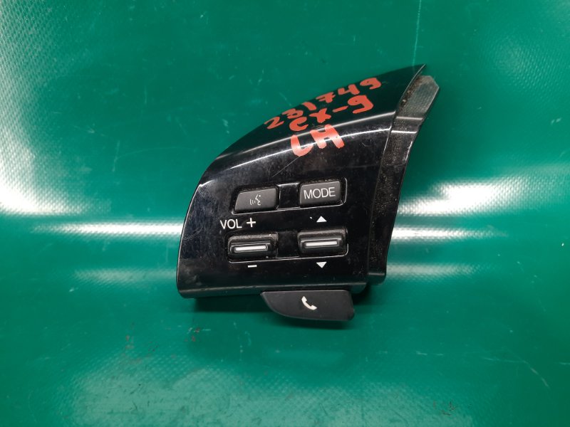 Кнопки на руль левые MAZDA CX-9 06-16 2008 Внедорожник 3.7 TD16-66-4M0 Б/У