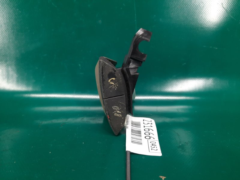 Запчасть кнопки на руль левые ACURA RL 05-12 2008 Седан 3.5 35895-SJA-305ZC Б/У Кнопки на руль левые ACURA RL 05-12 2008 Седан 3.5 35895-SJA-305ZC Б/У