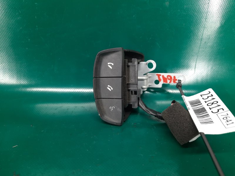 Запчасть кнопки на руль левые SUBARU IMPREZA WRX 10-14 GH 2014 Хетчбек 2.5 EJ255 83158FG000 Б/У Кнопки на руль левые SUBARU IMPREZA WRX 10-14 GH 2014 Хетчбек 2.5 EJ255 83158FG000 Б/У