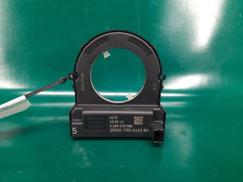 Датчик угла поворота руля ACURA TLX 14-17 Седан 2.4 Датчик угла поворота руля ACURA TLX 14-17 Седан 2.4