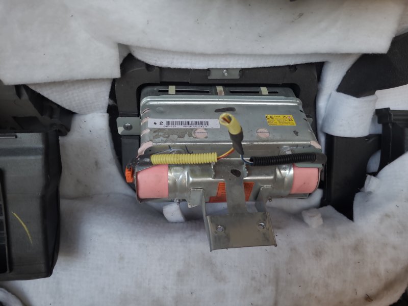 Торпедо TRIBECA B9 05-07 2007 Внедорожник