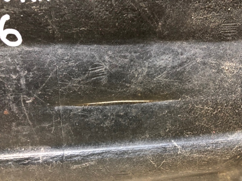 Подкрылок передний правый LEXUS GS350 GS300 05-11 Подкрылок передний правый LEXUS GS350 GS300 05-11