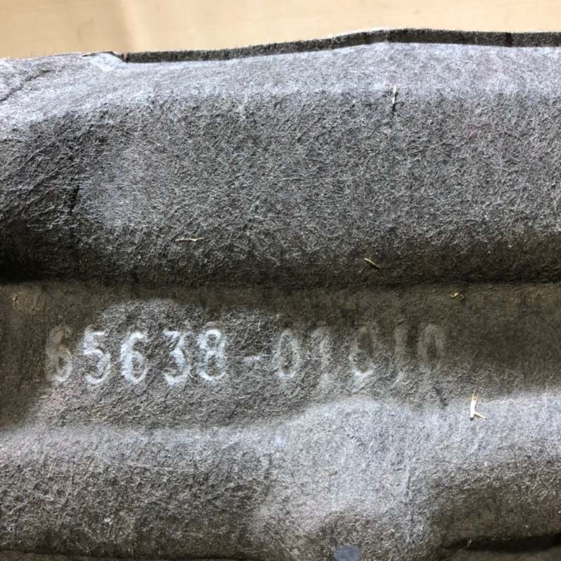 Подкрылок задний левый VENZA 09-16 Подкрылок задний левый VENZA 09-16