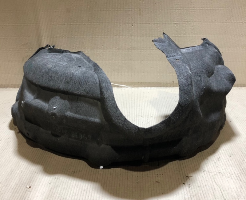 Подкрылок задний левый VENZA 09-16 Подкрылок задний левый VENZA 09-16