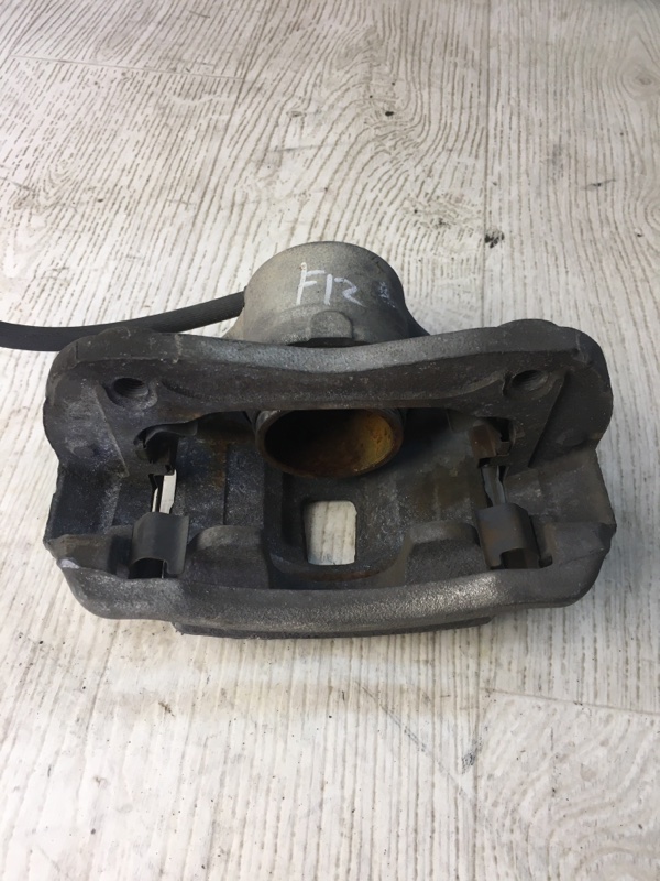 Суппорт тормозной передний правый ELANTRA HD 06-11 2008 HD 2.0 G4GC