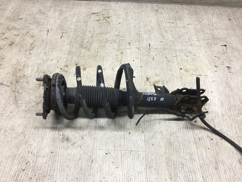 Амортизатор передний левый HYUNDAI ELANTRA HD 06-11 54651-2H000 Б/У