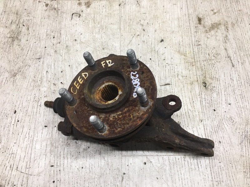 Кулак поворотный передний правый HYUNDAI ELANTRA HD 06-11