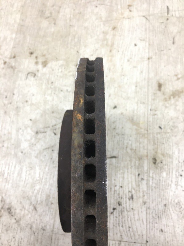 Тормозной диск передний передний правый HYUNDAI I30 FD 07-12 FD Тормозной диск передний передний правый HYUNDAI I30 FD 07-12 FD