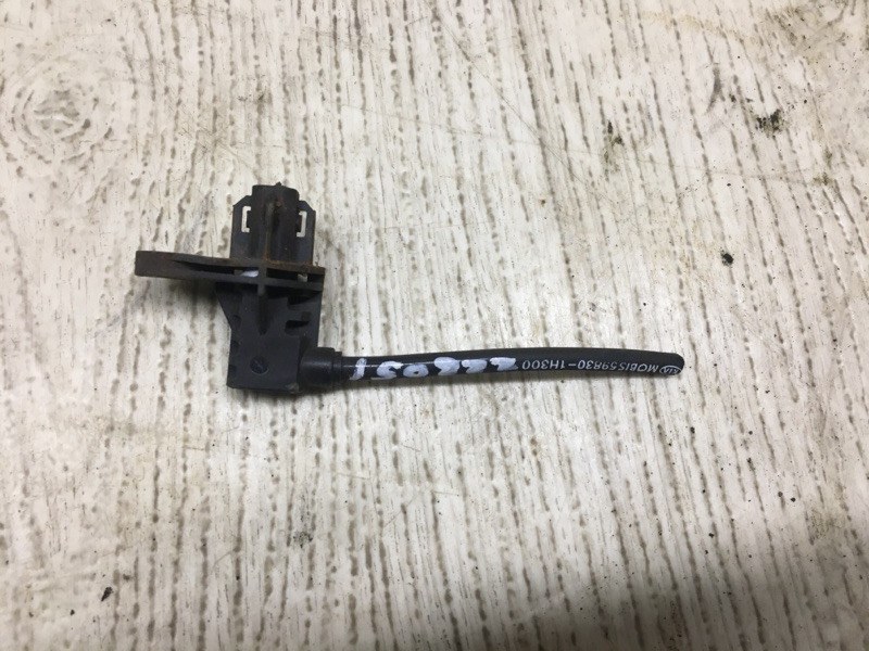 Датчик ABS передний правый KIA CEED 06-12 2007-2012 ED 59830-1H300 Б/У