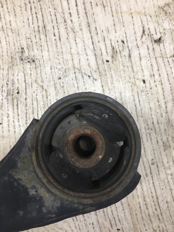 Рычаг передней подвески нижний передний правый ELANTRA HD 06-11 2008 HD 2.0 G4GC