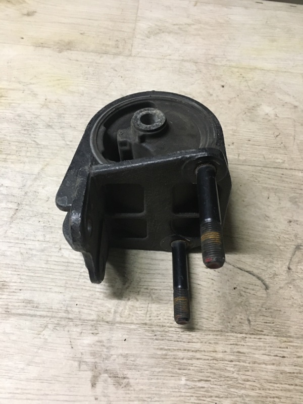 Подушка АКПП KIA SORENTO XM 09-14 XM 2.4 G4KE