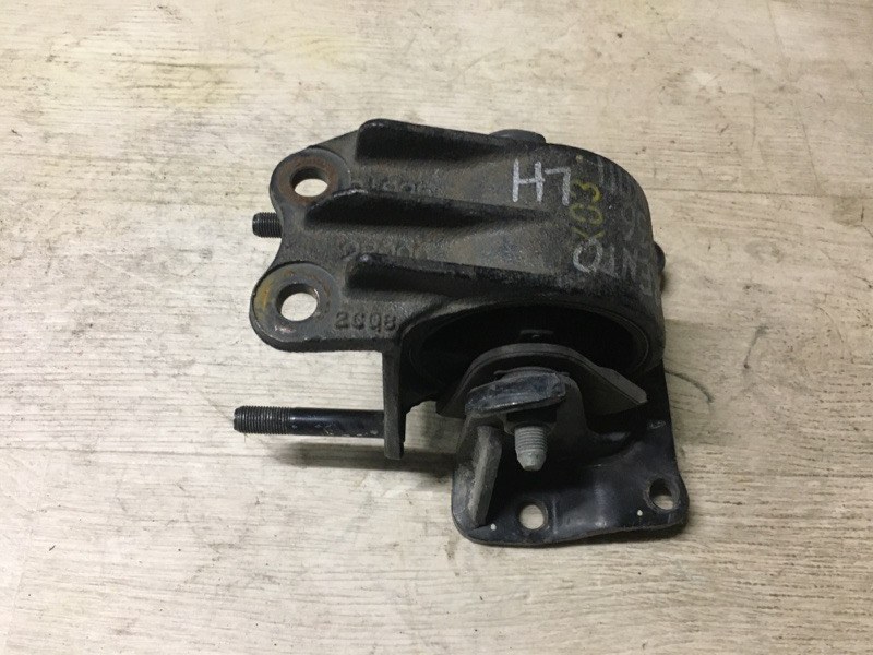 Подушка АКПП SORENTO XM 09-14 2012 XM 2.4 G4KJ Подушка АКПП SORENTO XM 09-14 2012 XM 2.4 G4KJ