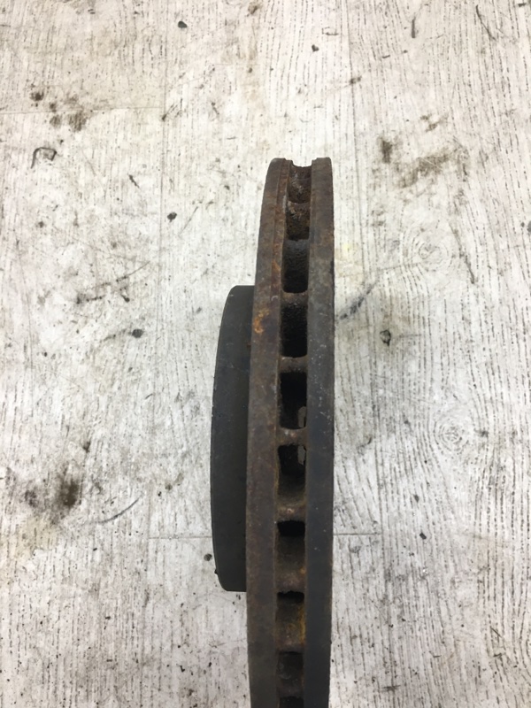 Тормозной диск передний передний левый HYUNDAI ELANTRA HD 06-11 HD 2.0 G4GC Тормозной диск передний передний левый HYUNDAI ELANTRA HD 06-11 HD 2.0 G4GC