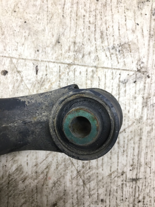 Рычаг передней подвески нижний передний левый HYUNDAI ELANTRA HD 06-11 HD 2.0 G4GC