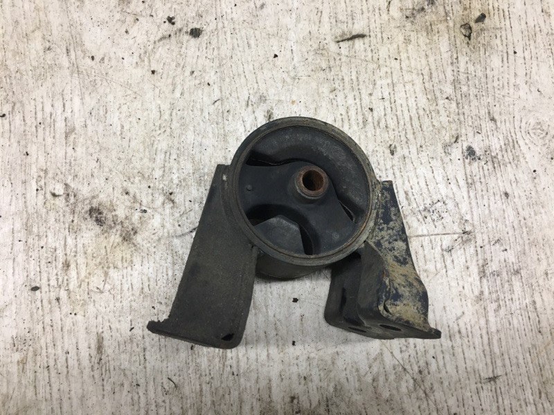 Подушка двигателя нижняя передняя HYUNDAI ELANTRA HD 06-11 2008 HD 2.0 G4GC 21930-2H050 Б/У