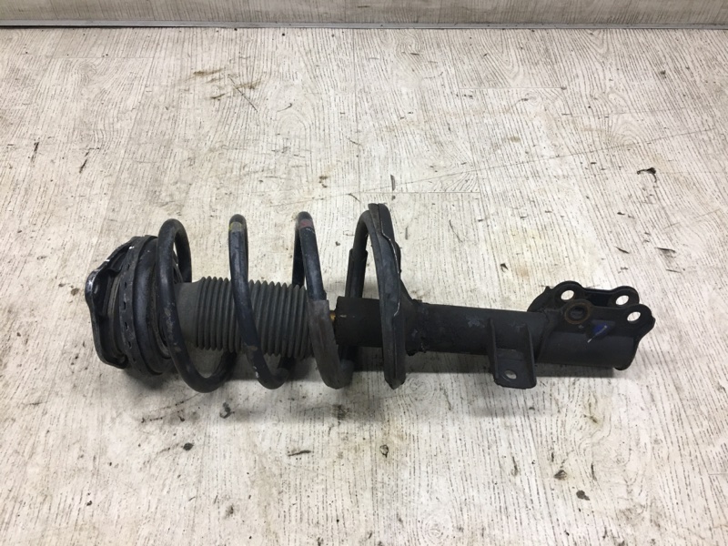 Амортизатор передний правый HYUNDAI ELANTRA HD 06-11 2.0 G4GC 54661-2H000 Б/У
