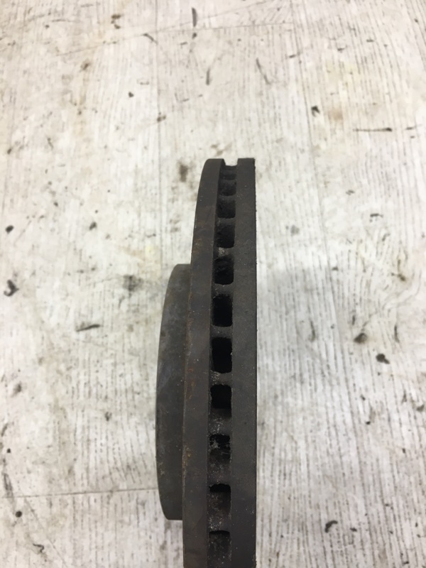 Тормозной диск передний передний левый HYUNDAI I30 FD 07-12 FD Тормозной диск передний передний левый HYUNDAI I30 FD 07-12 FD