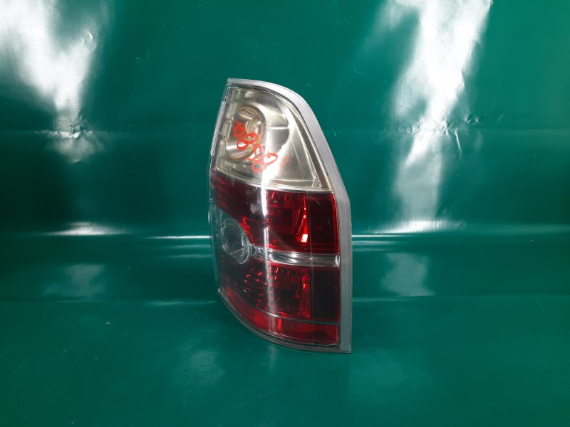 Фонарь наружный правый MDX (YD1) 00-06 2004 Внедорожник 3.5 Фонарь наружный правый MDX (YD1) 00-06 2004 Внедорожник 3.5