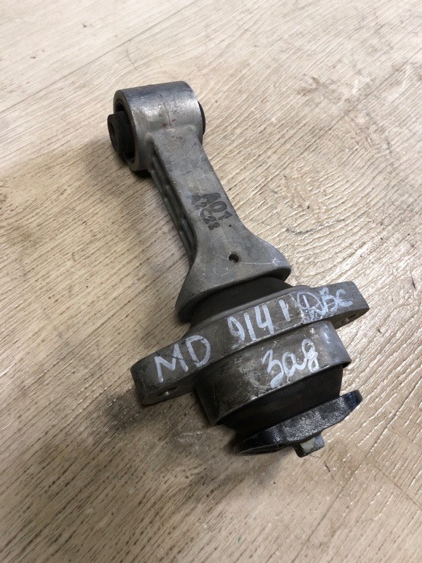 Подушка двигателя нижняя передняя HYUNDAI ELANTRA MD 10-15 MD 1.8 G4NB