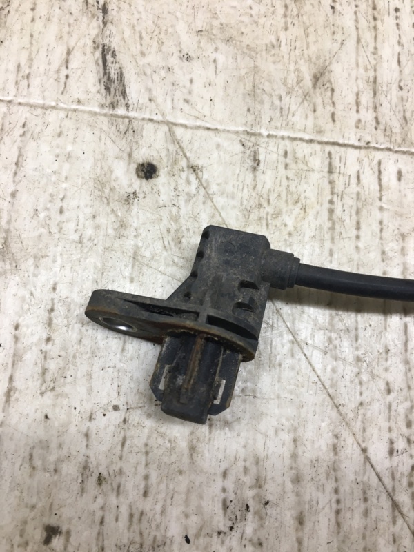 Датчик ABS передний левый ELANTRA HD 06-11 2.0 G4GC