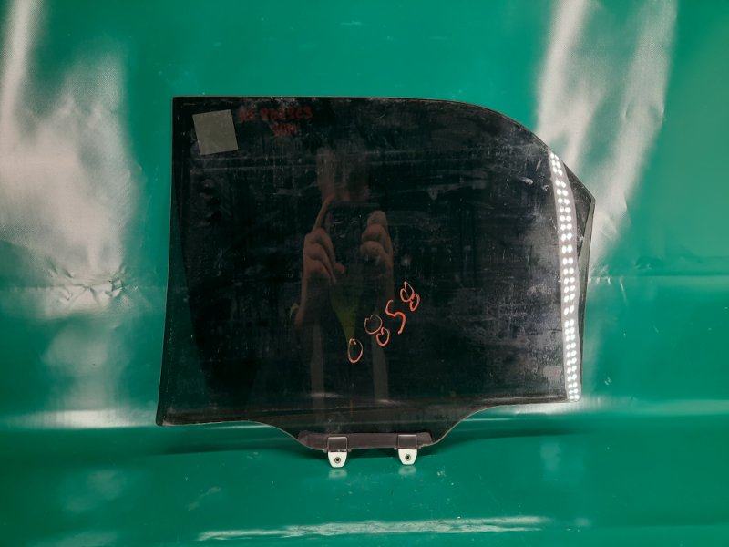 Стекло двери заднее правое ACURA MDX (YD1) 00-06 Внедорожник 3.5