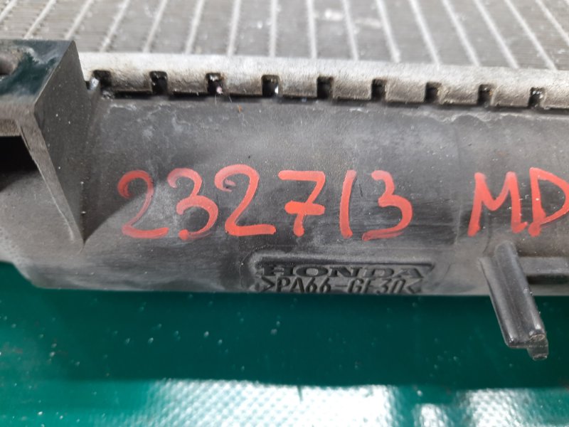 Радиатор основной MDX (YD1) 00-06 2004 Внедорожник 3.5 Радиатор основной MDX (YD1) 00-06 2004 Внедорожник 3.5