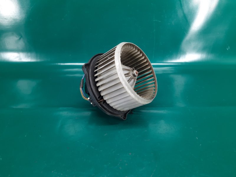 Запчасть моторчик печки ACURA MDX (YD1) 00-06 2004 Внедорожник 3.5 79310-S3V-A01 Б/У Моторчик печки ACURA MDX (YD1) 00-06 2004 Внедорожник 3.5 79310-S3V-A01 Б/У