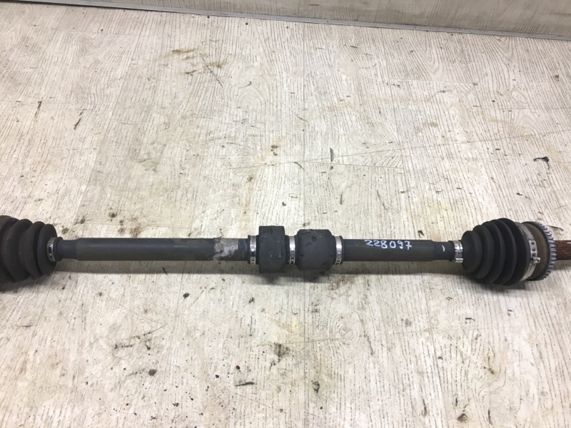 Привод передний передний правый HYUNDAI ELANTRA HD 06-11 HD 2.0 G4GC