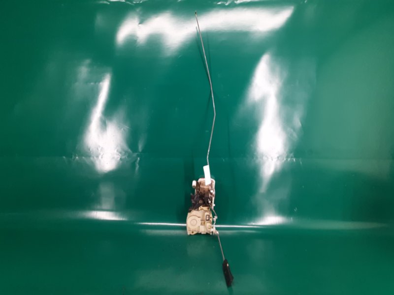 Замок двери задний правый MDX (YD1) 00-06 2004 Внедорожник 3.5 Замок двери задний правый MDX (YD1) 00-06 2004 Внедорожник 3.5