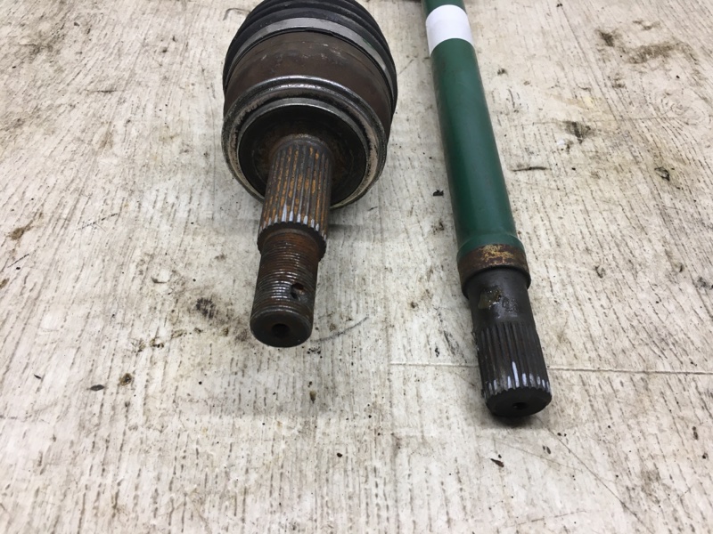 Привод передний правый X-TRAIL/ROGUE T32 13-20 T32 Привод передний правый X-TRAIL/ROGUE T32 13-20 T32