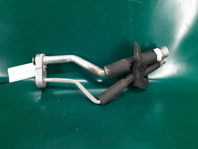 Трубка кондиционера MDX (YD1) 00-06 2004 Внедорожник 3.5 Трубка кондиционера MDX (YD1) 00-06 2004 Внедорожник 3.5