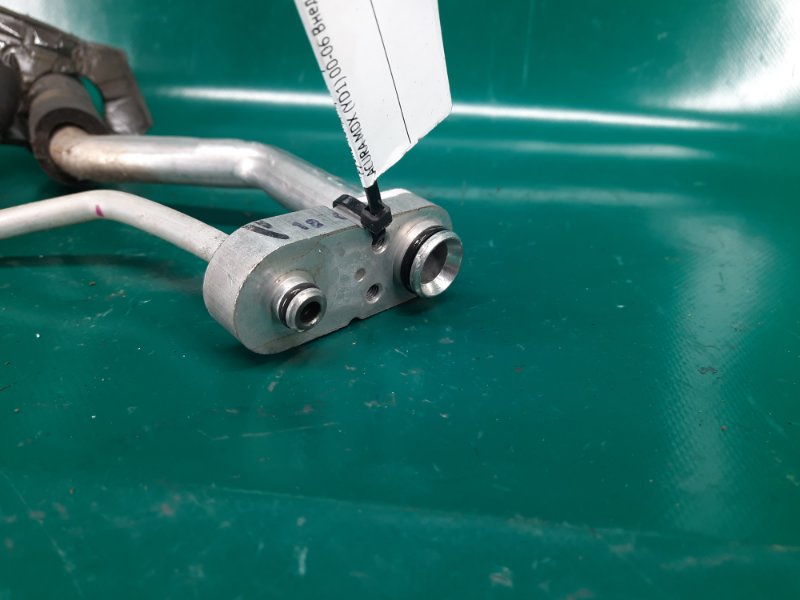 Трубка кондиционера MDX (YD1) 00-06 2004 Внедорожник 3.5 Трубка кондиционера MDX (YD1) 00-06 2004 Внедорожник 3.5