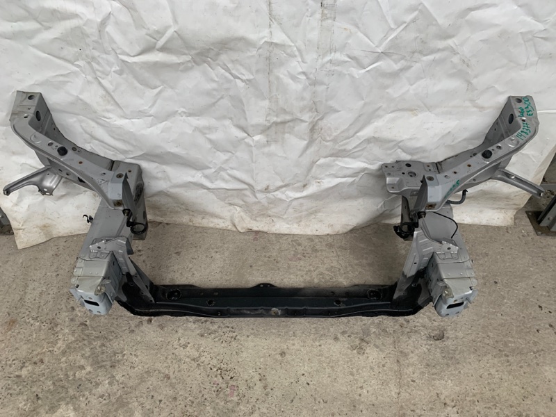 Панель передняя ES300 ES330 01-06