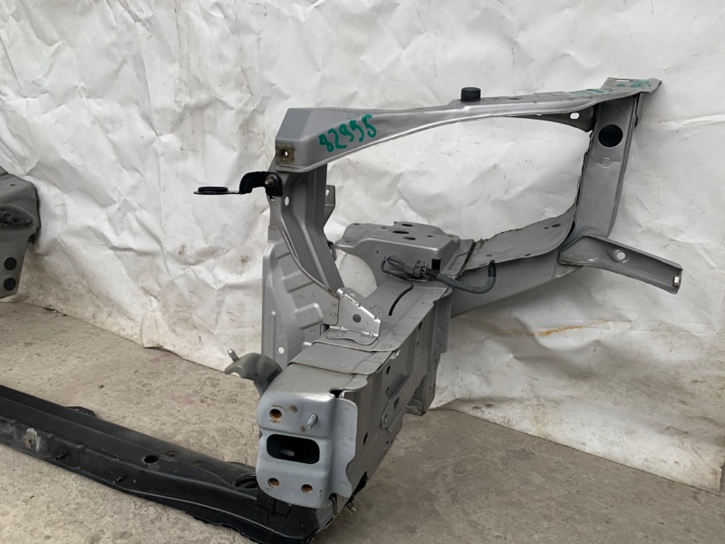 Панель передняя LEXUS ES300 ES330 01-06