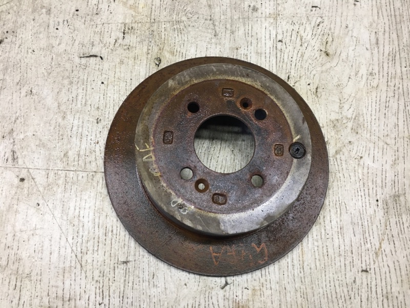 Запчасть тормозной диск задний правый HYUNDAI ACCENT MC 06-10 58411-1C800 Б/У Тормозной диск задний правый HYUNDAI ACCENT MC 06-10 58411-1C800 Б/У