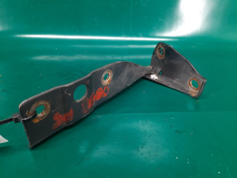 Петля капота правая ACURA MDX (YD1) 00-06 2004 Внедорожник 3.5 60120-SS0-000ZZ Б/У