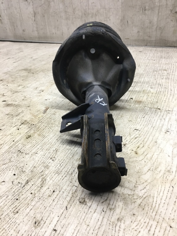 Амортизатор передний правый ELANTRA HD 06-11 HD 2.0 G4GC