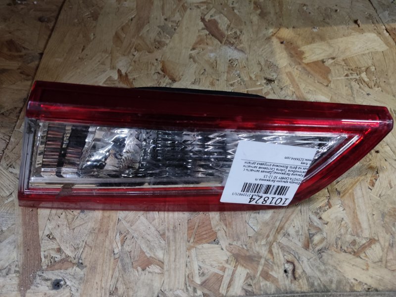 Фонарь внутренний задний правый TOYOTA CAMRY 50 12-15 Б/У