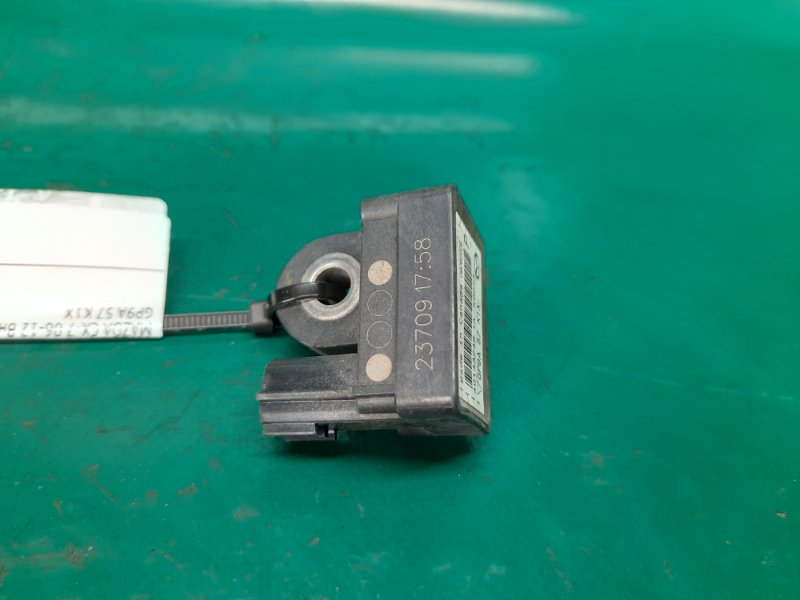 Датчик удара передний MAZDA CX-7 06-12 Внедорожник 2.3 Датчик удара передний MAZDA CX-7 06-12 Внедорожник 2.3