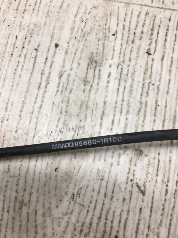 Датчик ABS задний левый HYUNDAI ACCENT RB 10- RB 1.6 G4FD Датчик ABS задний левый HYUNDAI ACCENT RB 10- RB 1.6 G4FD