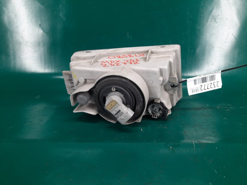 Противотуманная фара левая MDX (YD1) 00-06 2004 Внедорожник 3.5 Противотуманная фара левая MDX (YD1) 00-06 2004 Внедорожник 3.5