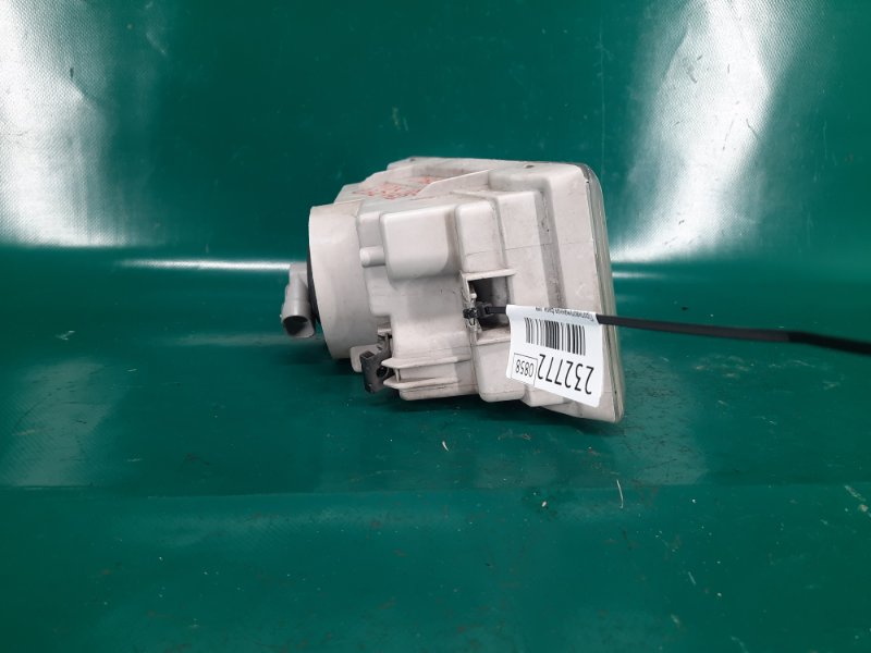 Противотуманная фара левая MDX (YD1) 00-06 2004 Внедорожник 3.5 Противотуманная фара левая MDX (YD1) 00-06 2004 Внедорожник 3.5