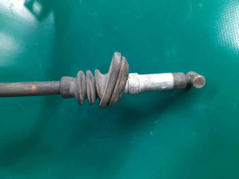 Трос стояночного тормоза правый MDX (YD1) 00-06 2004 Внедорожник 3.5