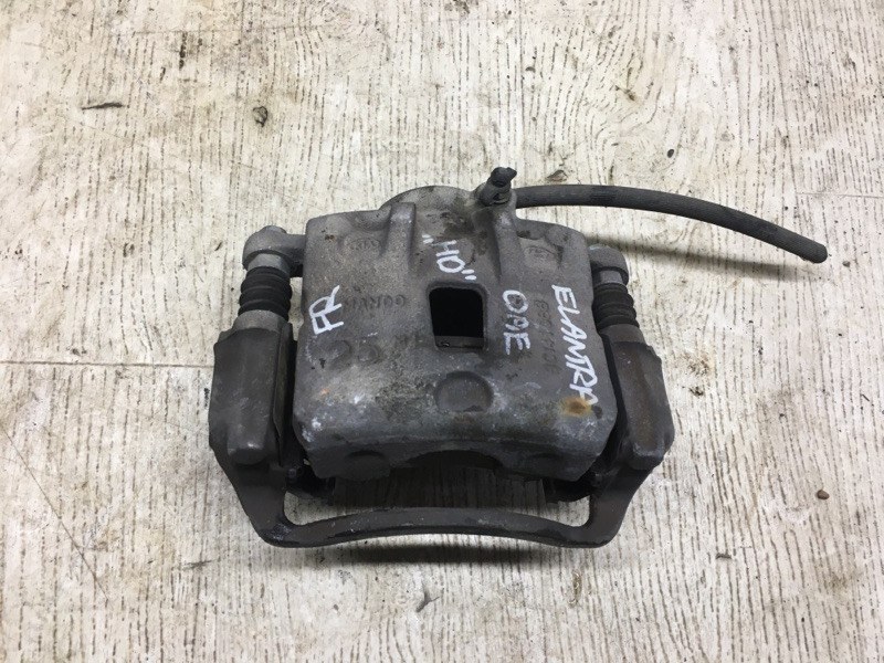 Суппорт тормозной передний правый HYUNDAI ELANTRA HD 06-11 HD 2.0 G4GC 58130 2H300 Б/У