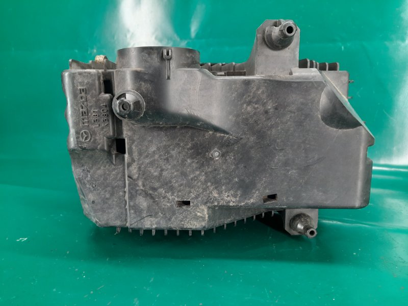 Корпус воздушного фильтра CX-7 06-12 2010 Внедорожник 2.3